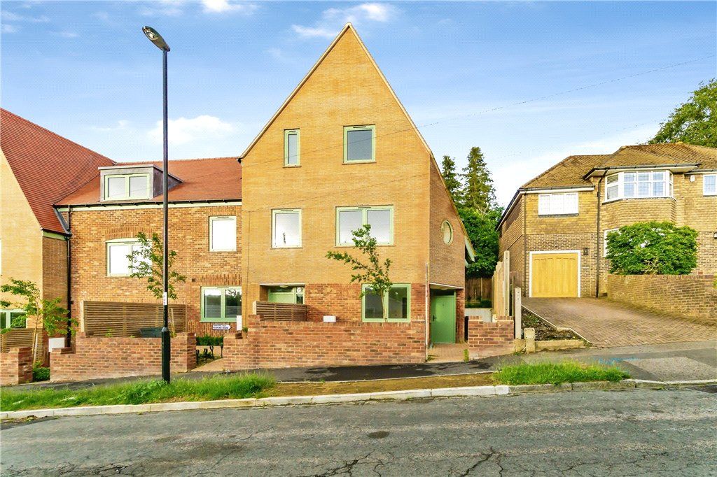Property photo 1 of 15 Front View