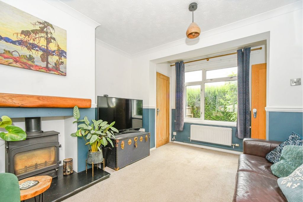 Property photo 3 of 14