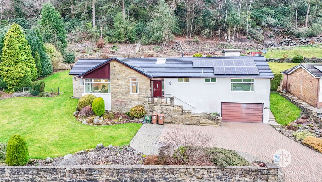 Property photo 1 of 25