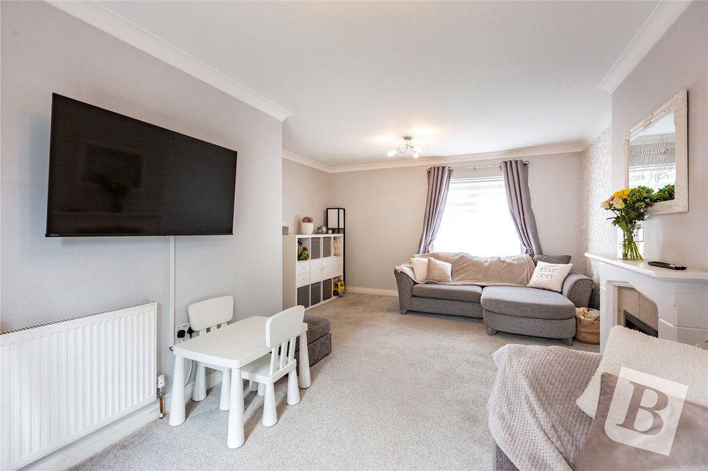 Property photo 2 of 35 Picture No. 40