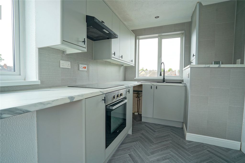 Property photo 3 of 12 Picture No. 06