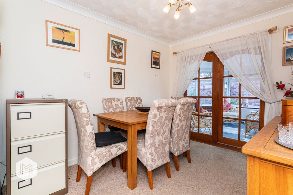 Property photo 3 of 26 Picture No. 22