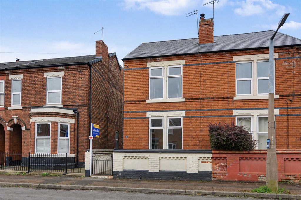 Property photo 1 of 23
