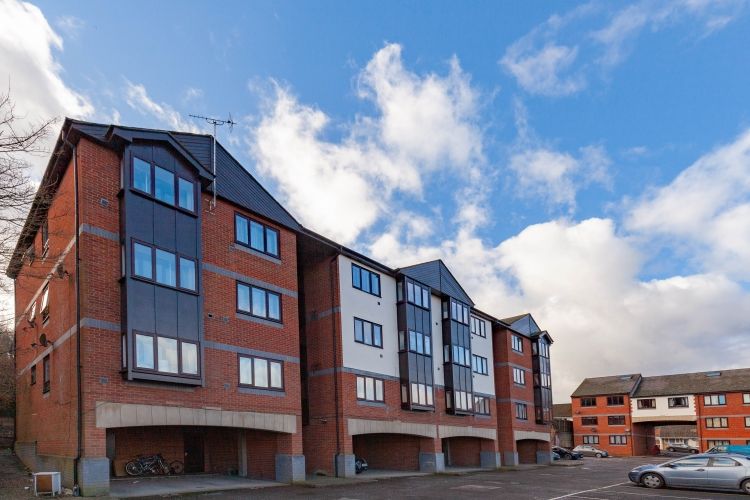 Property photo 1 of 7 182664