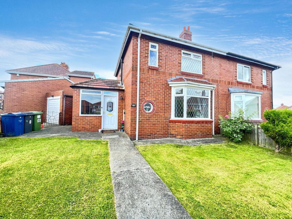 Property photo 1 of 9