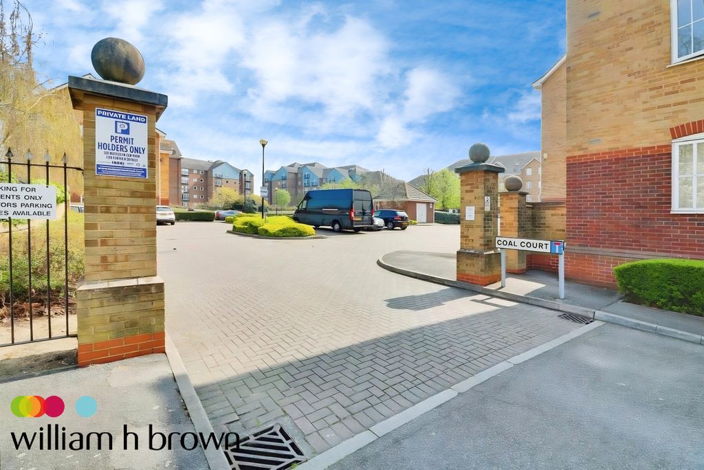 Property photo 3 of 4 Image