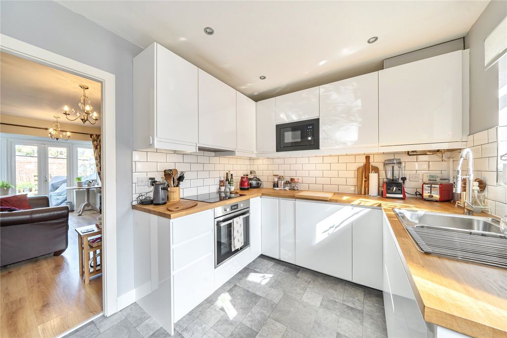 Property photo 2 of 12 Picture No. 07