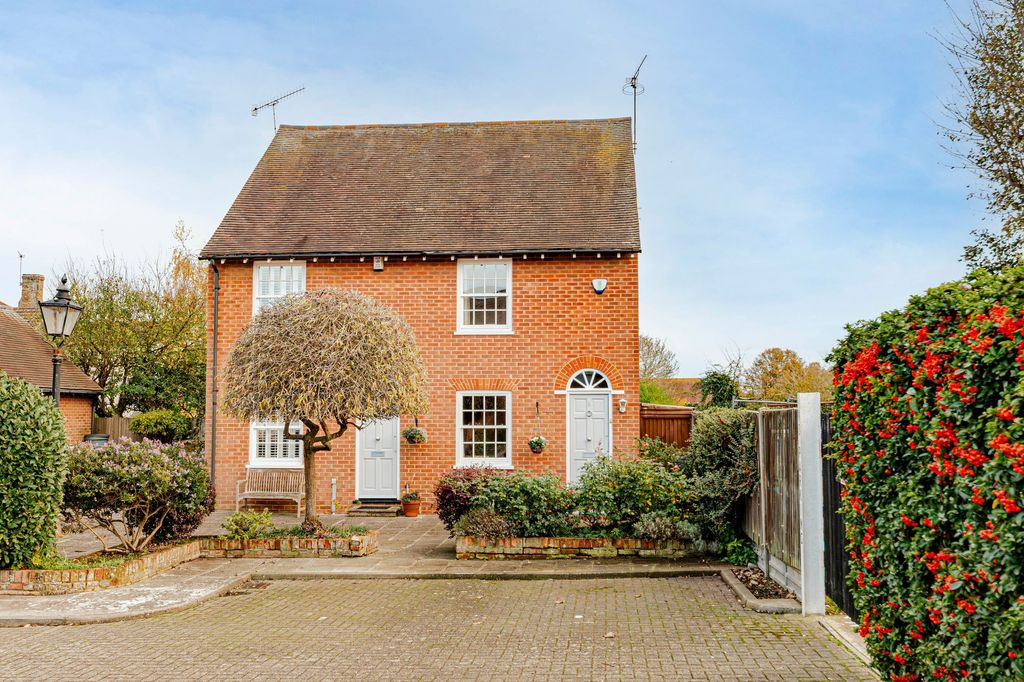 Property photo 1 of 30 Main (1)