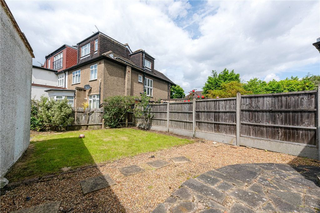 Property photo 2 of 15 Picture No. 35