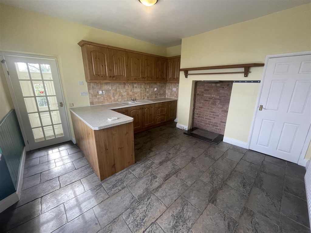 Property photo 2 of 16 15 Cor 5.Jpeg