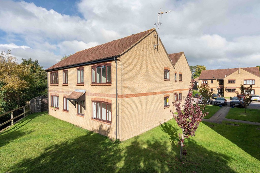 Property photo 1 of 7