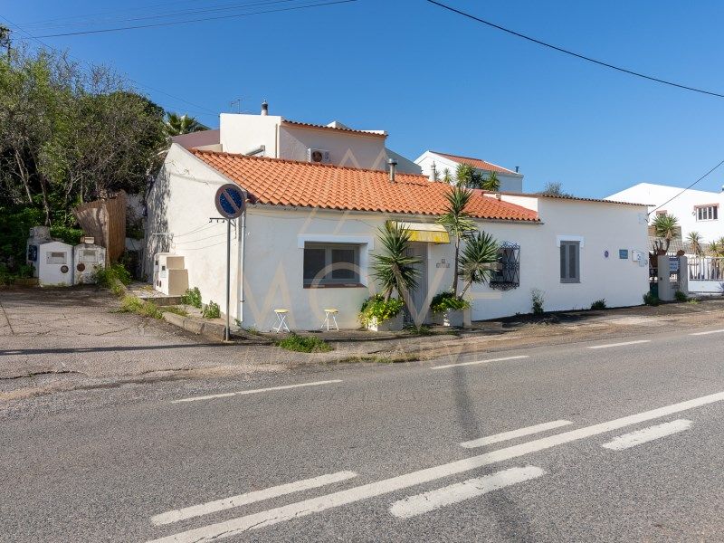 Property photo 2 of 45