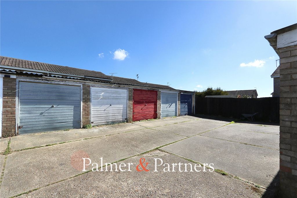 Property photo 2 of 16 Picture No. 05