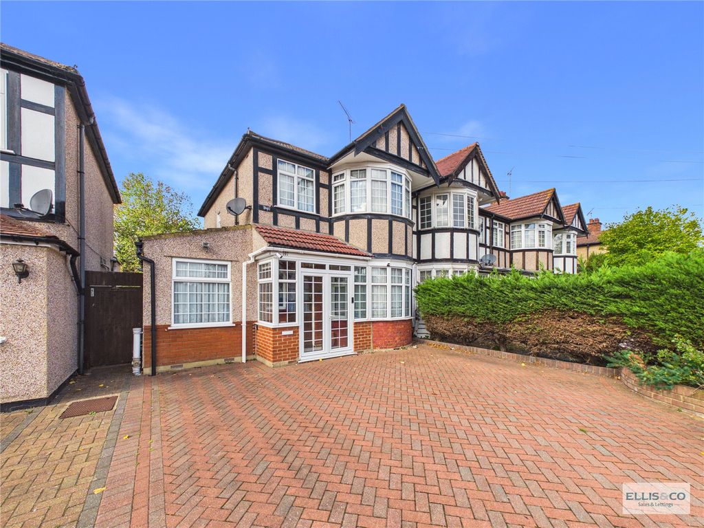 Property photo 1 of 29 Picture No. 47