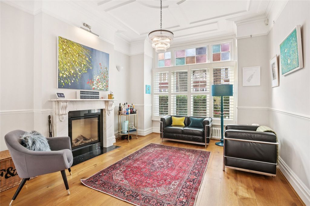 Property photo 3 of 13 Reception