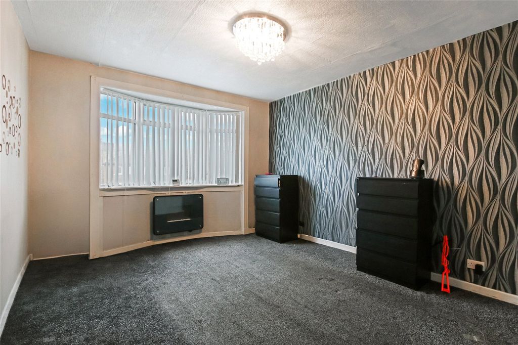 Property photo 3 of 21 Picture No. 14