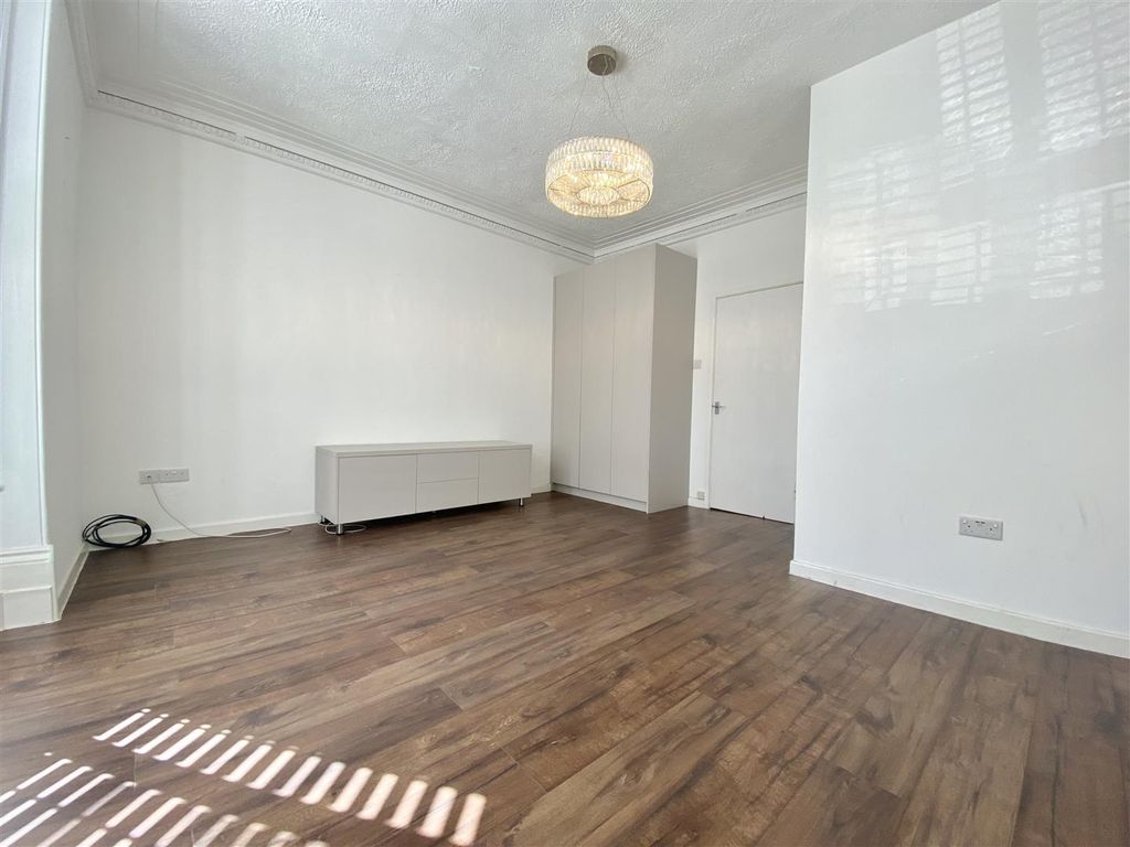 Property photo 3 of 13 Img_3477.Jpg
