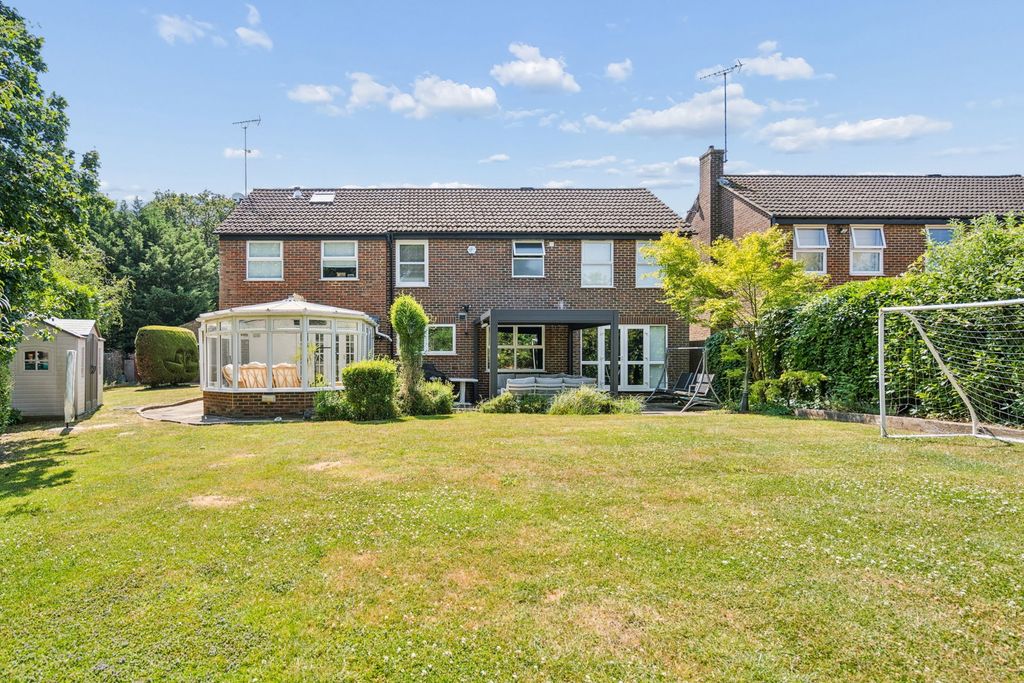 Property photo 3 of 18