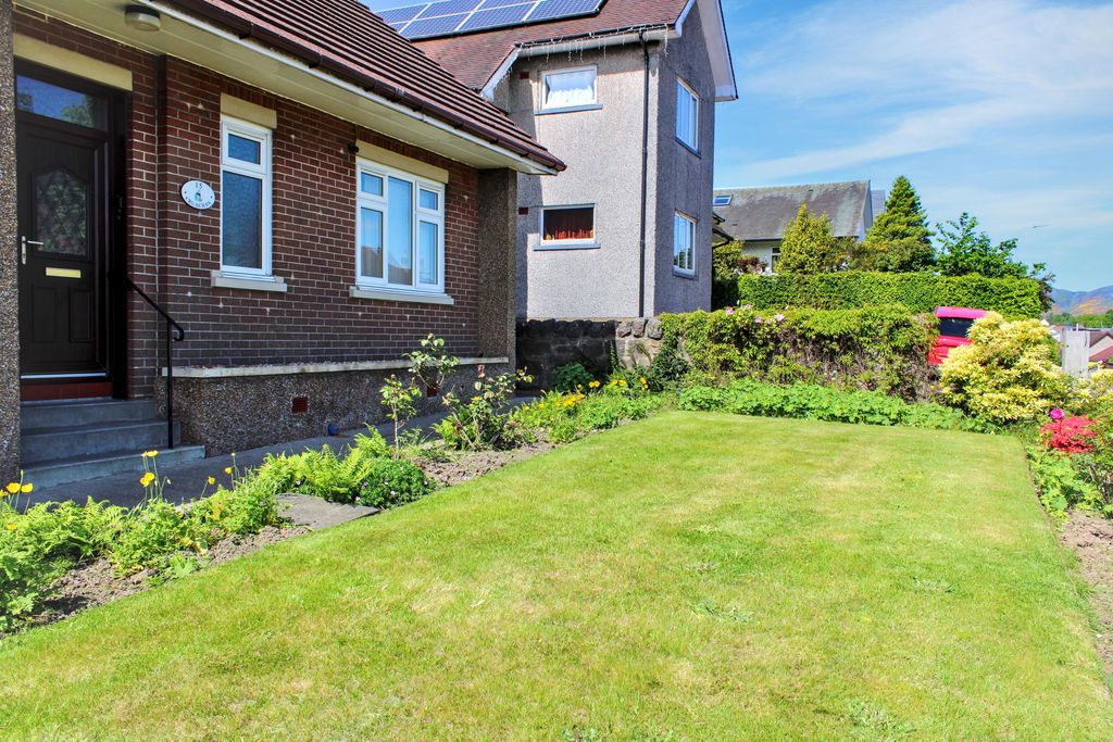 Property photo 2 of 23 Photo 10