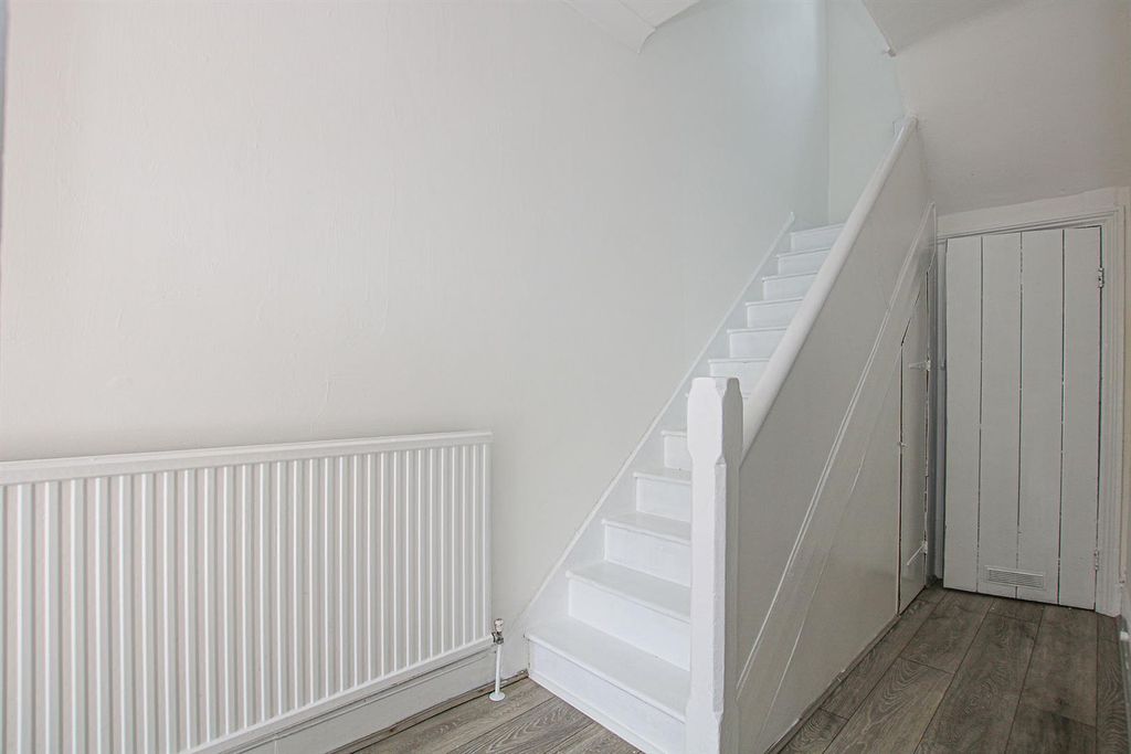 Property photo 3 of 7 Img_5306.Jpg