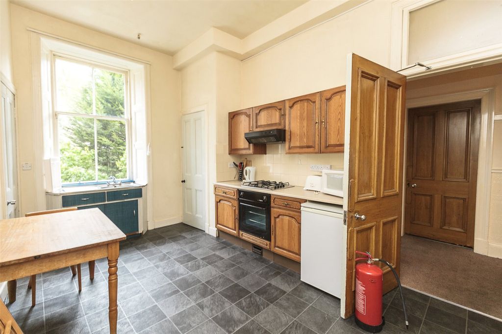 Property photo 1 of 6 Picture No. 06