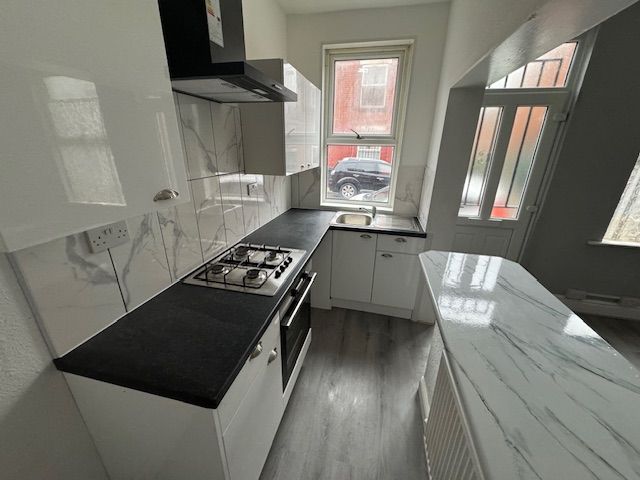 Property photo 2 of 15 Front Description 2