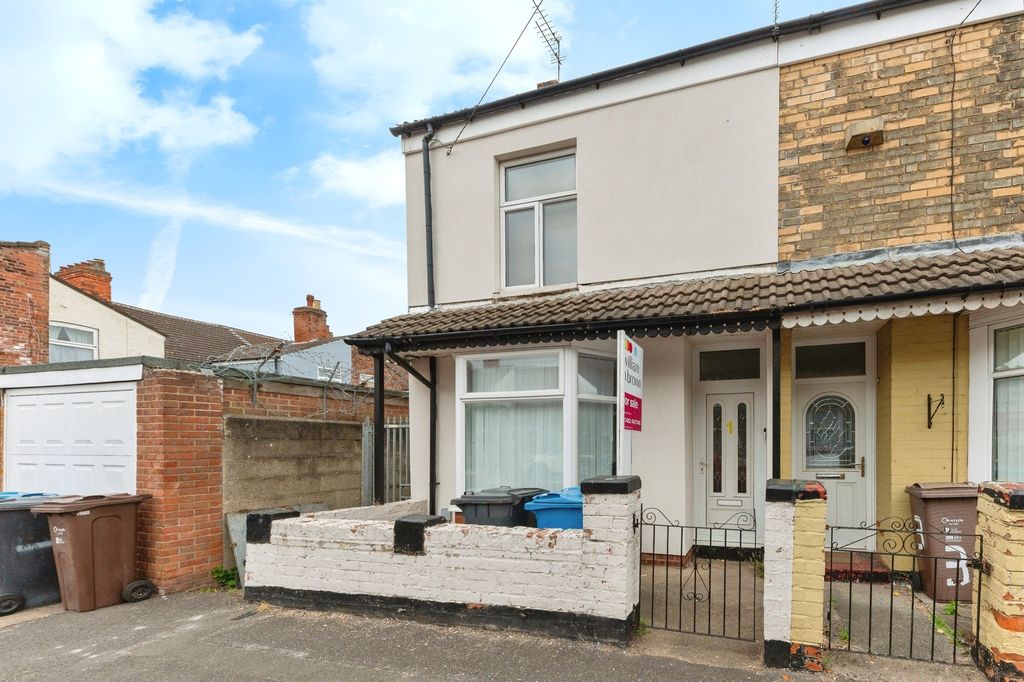 Property photo 3 of 15