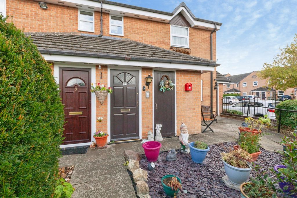 Property photo 1 of 13