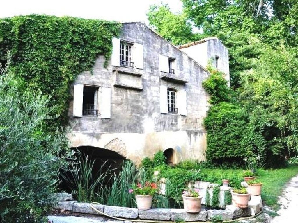 Property photo 2 of 9
