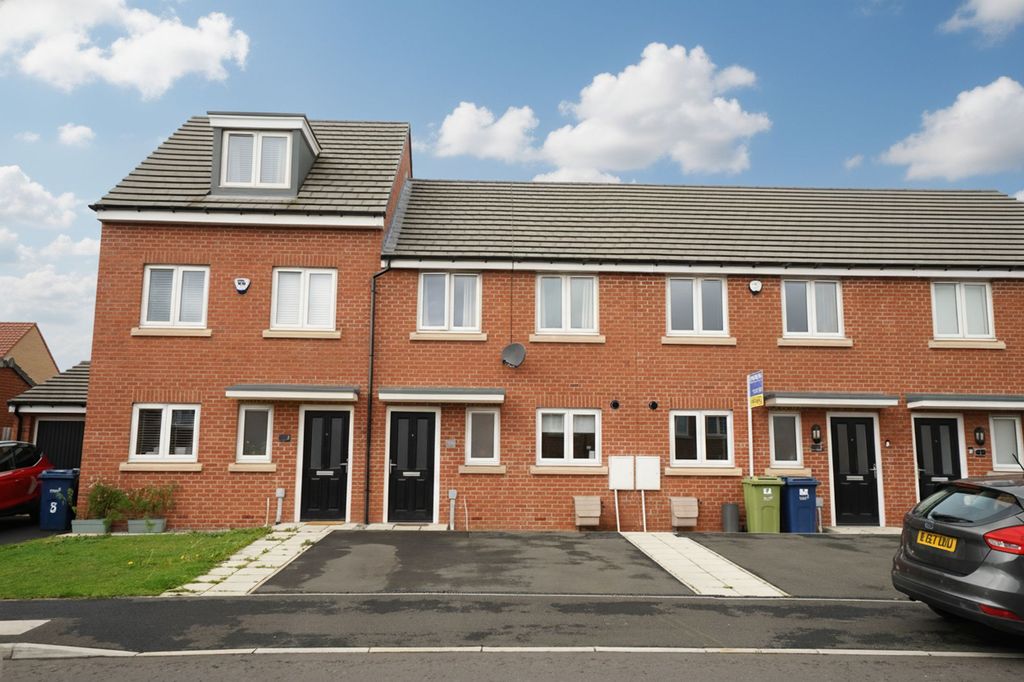 Property photo 1 of 22