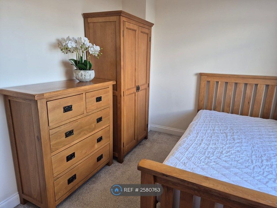 Property photo 3 of 26