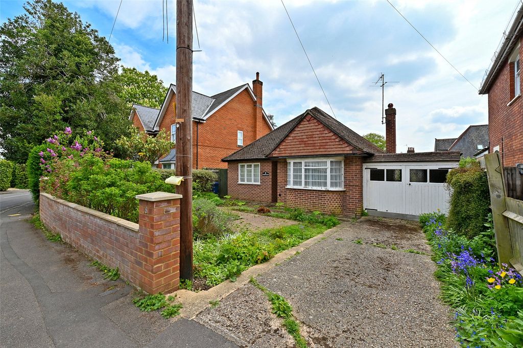 Property photo 3 of 9 Frontage