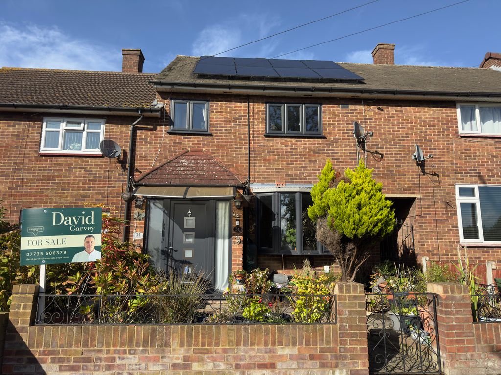 Property photo 1 of 12 Front View