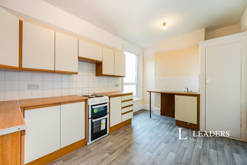 Property photo 1 of 10 Flat424Aelmgrove253