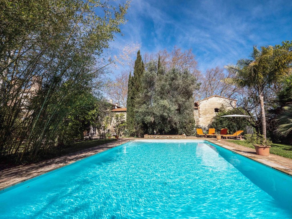 Property photo 3 of 28