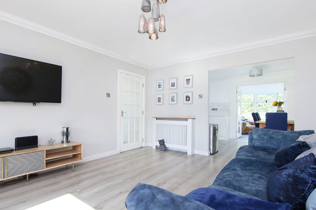 Property photo 3 of 24 Property Image 3