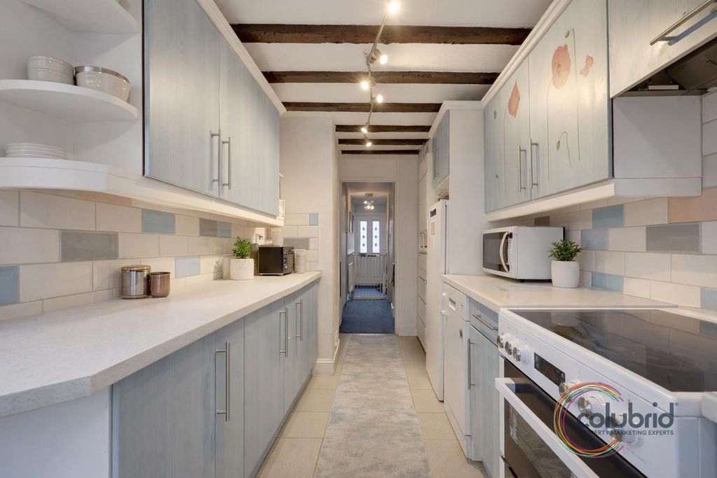 Property photo 3 of 15