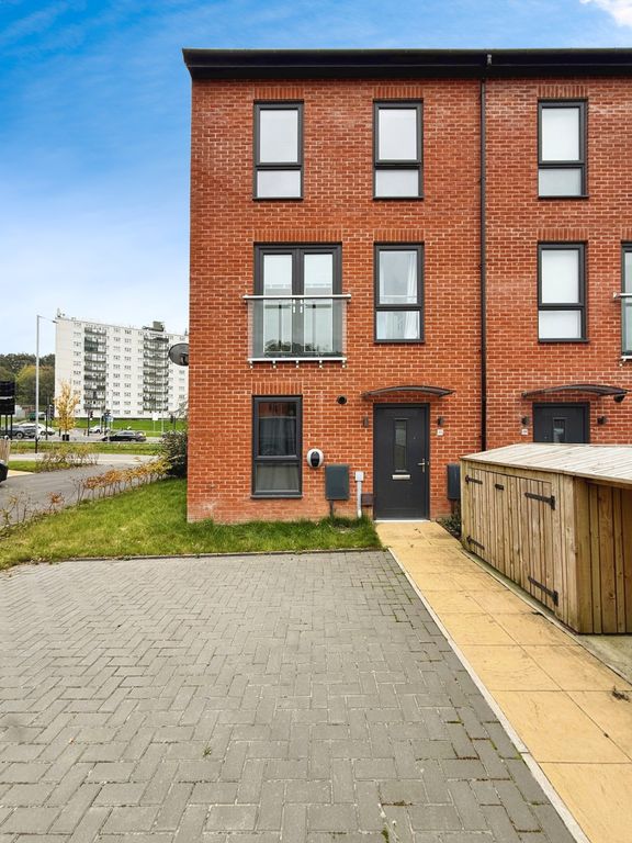 Property photo 1 of 6