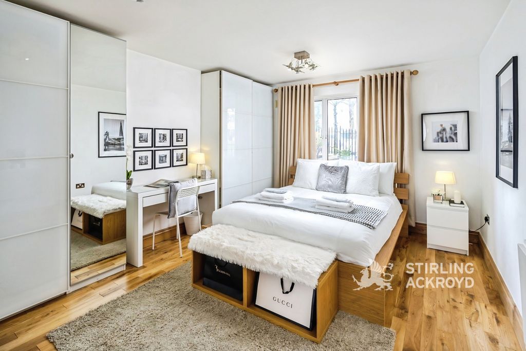 Property photo 2 of 7 Pbox-Img.Jpeg