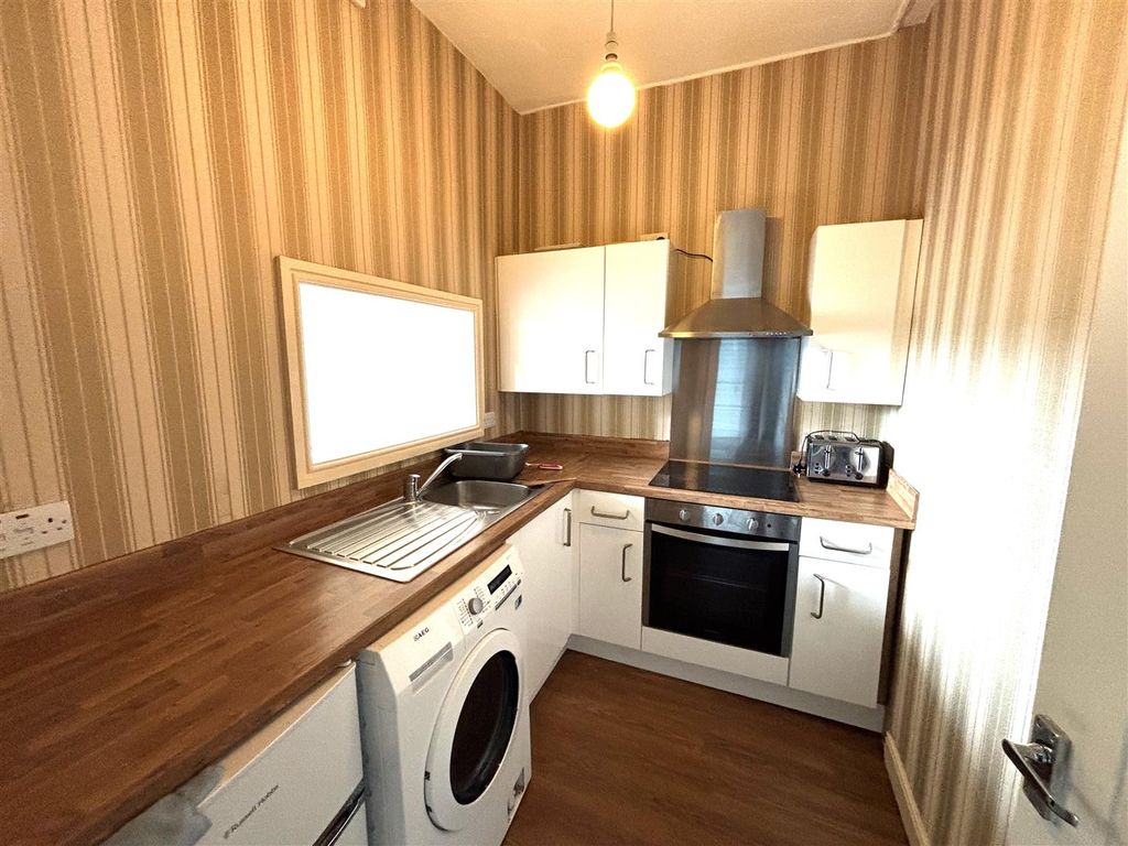 Property photo 2 of 9 Img_1209.Jpg