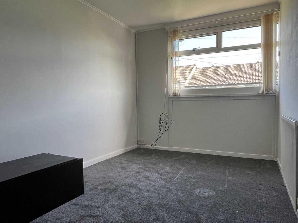 Property photo 3 of 6 Bedroom View 1