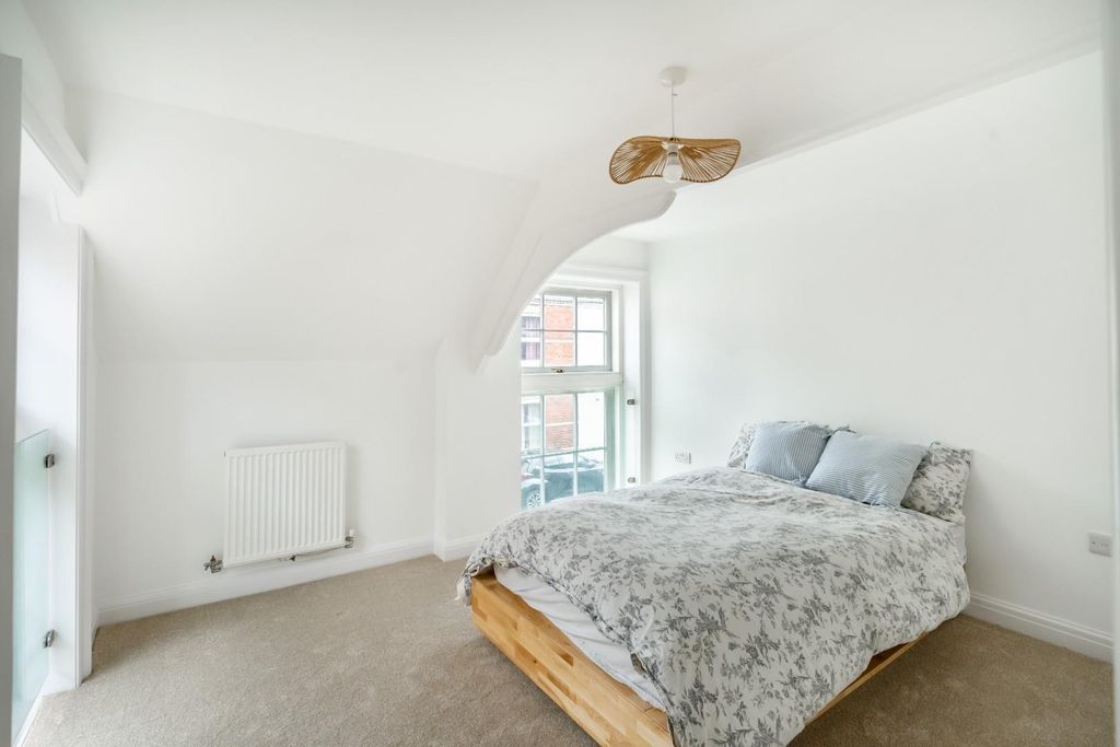 Property photo 3 of 12 21Bg-8.Jpg