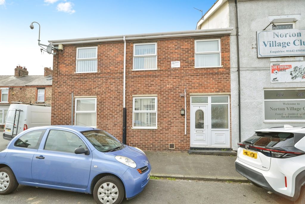 Property photo 2 of 17