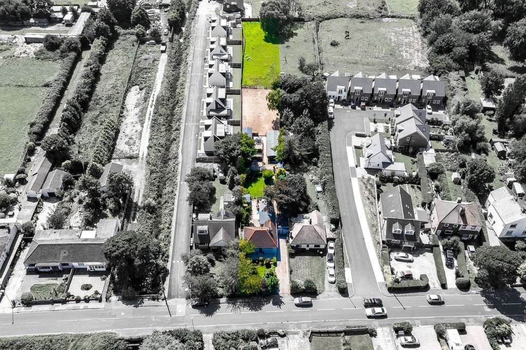 Property photo 1 of 29