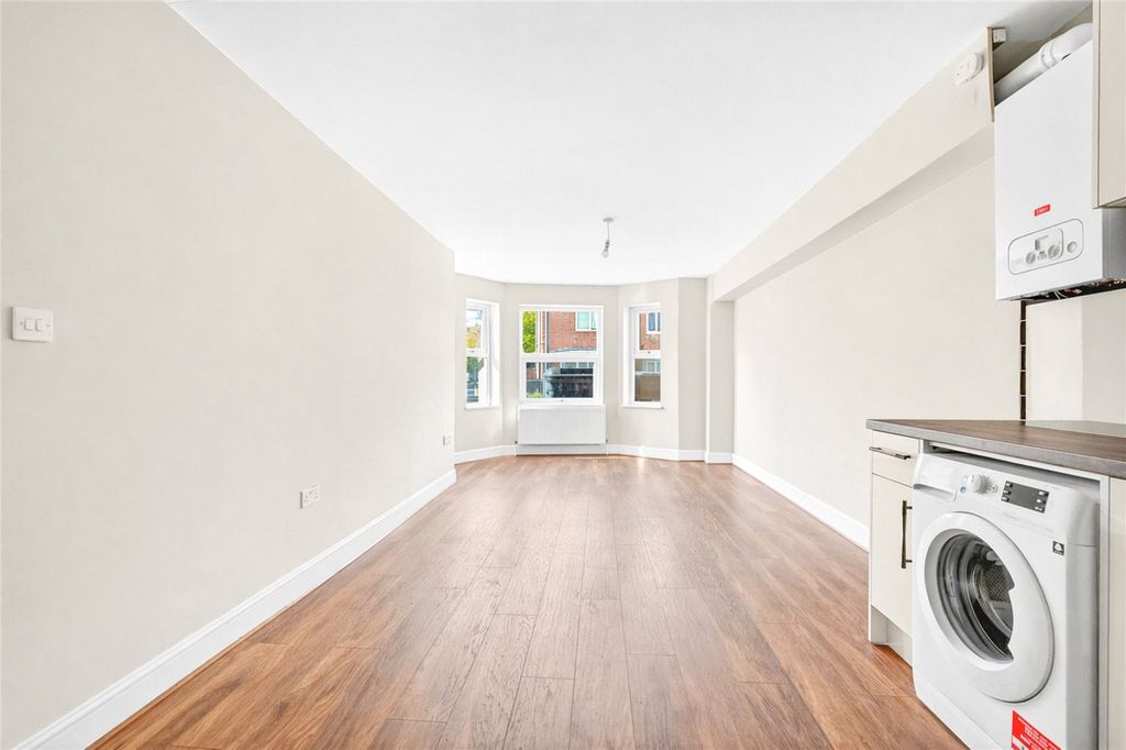 Property photo 2 of 8 Picture No. 02