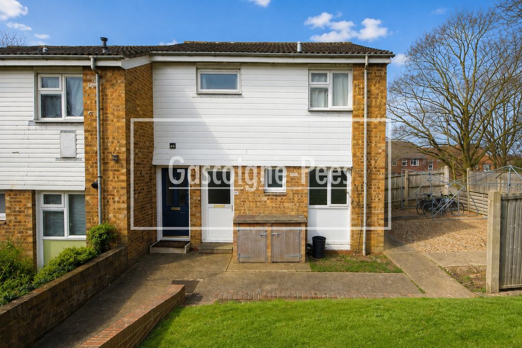 Property photo 1 of 6