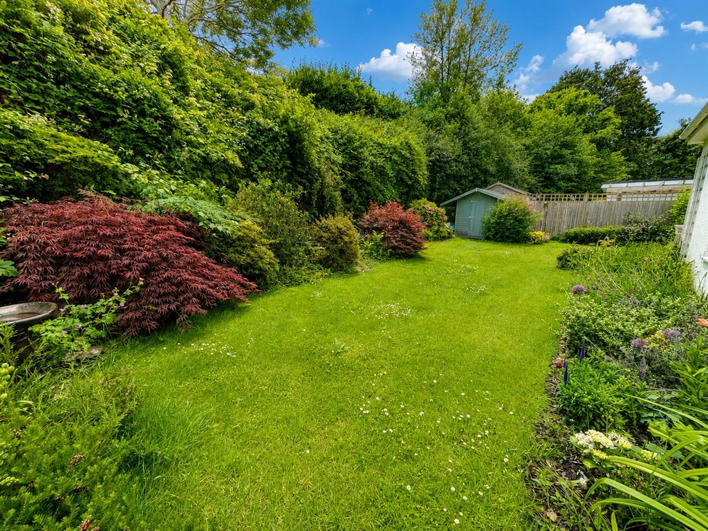 Property photo 2 of 17 Sandrock - Garden 3.Jpg