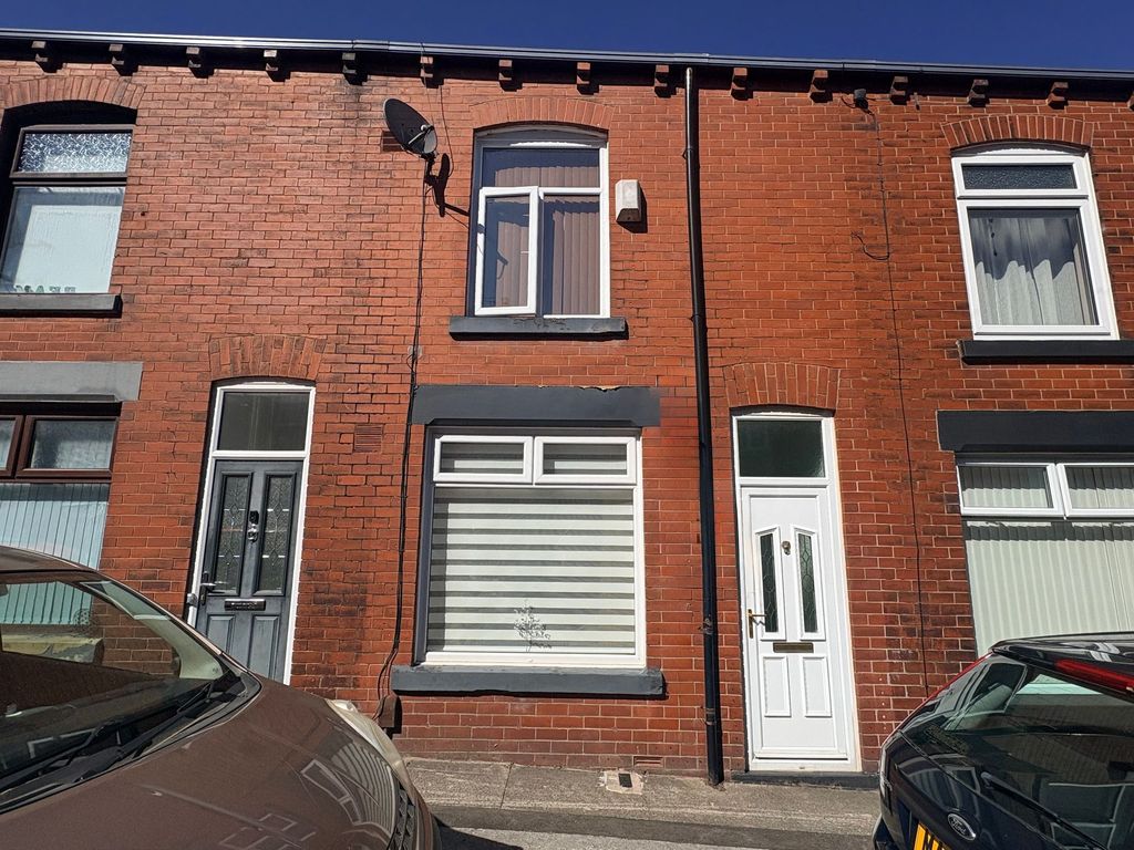 Property photo 1 of 16