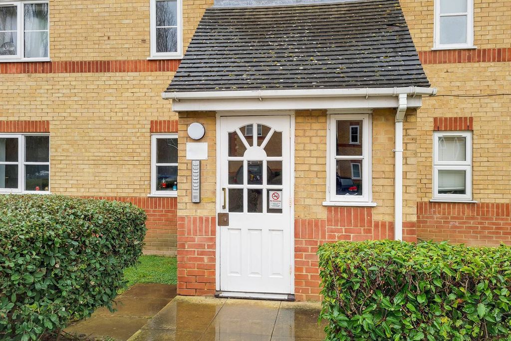 Property photo 3 of 10