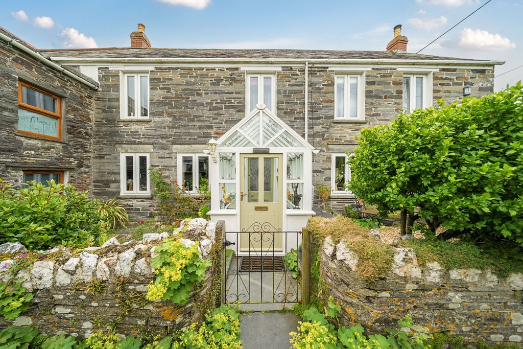 Property photo 1 of 21